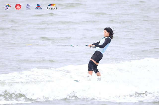 潜入深蓝,跃海而起!2025湛江国际潜水大赛开幕,点燃“体育+旅游”新引擎