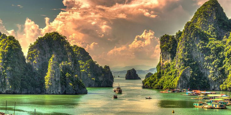 下龙湾旅游景点 