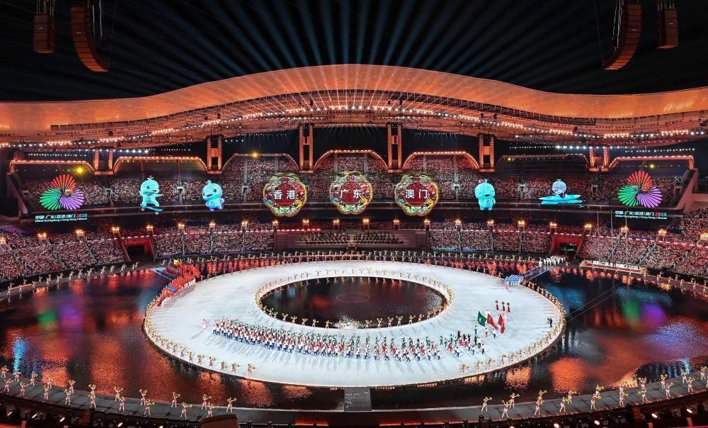 第十五届全运会在广州开幕:湾区之夜点亮“圆梦未来”