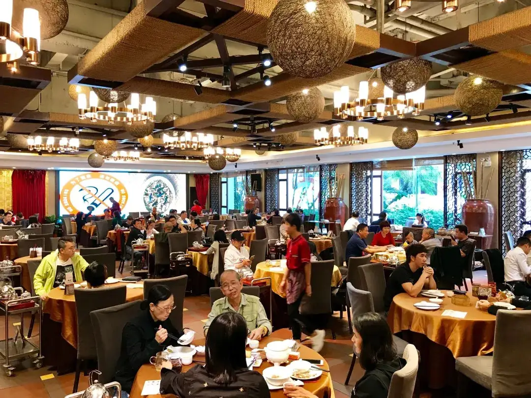 广东拟规范餐饮收费:服务费茶位费须明示