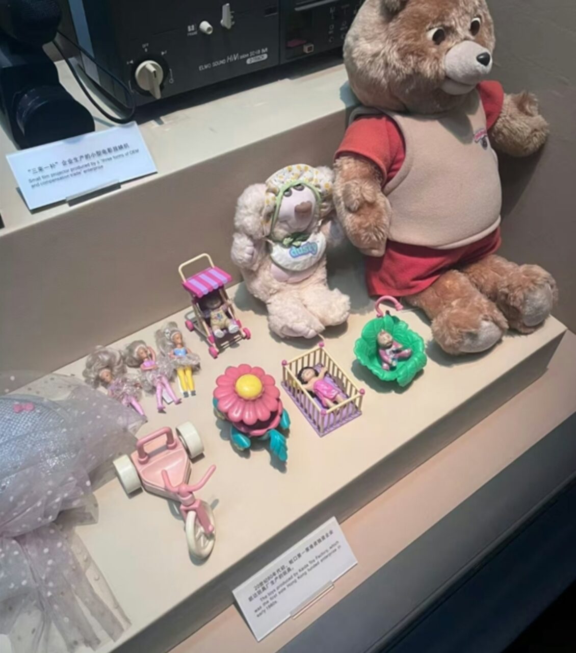 深圳博物馆因“生活物证”走红网络,展现改革开放城市记忆